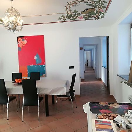 Bed and Breakfast Le Ginestre Caselle Torinese Exterior foto